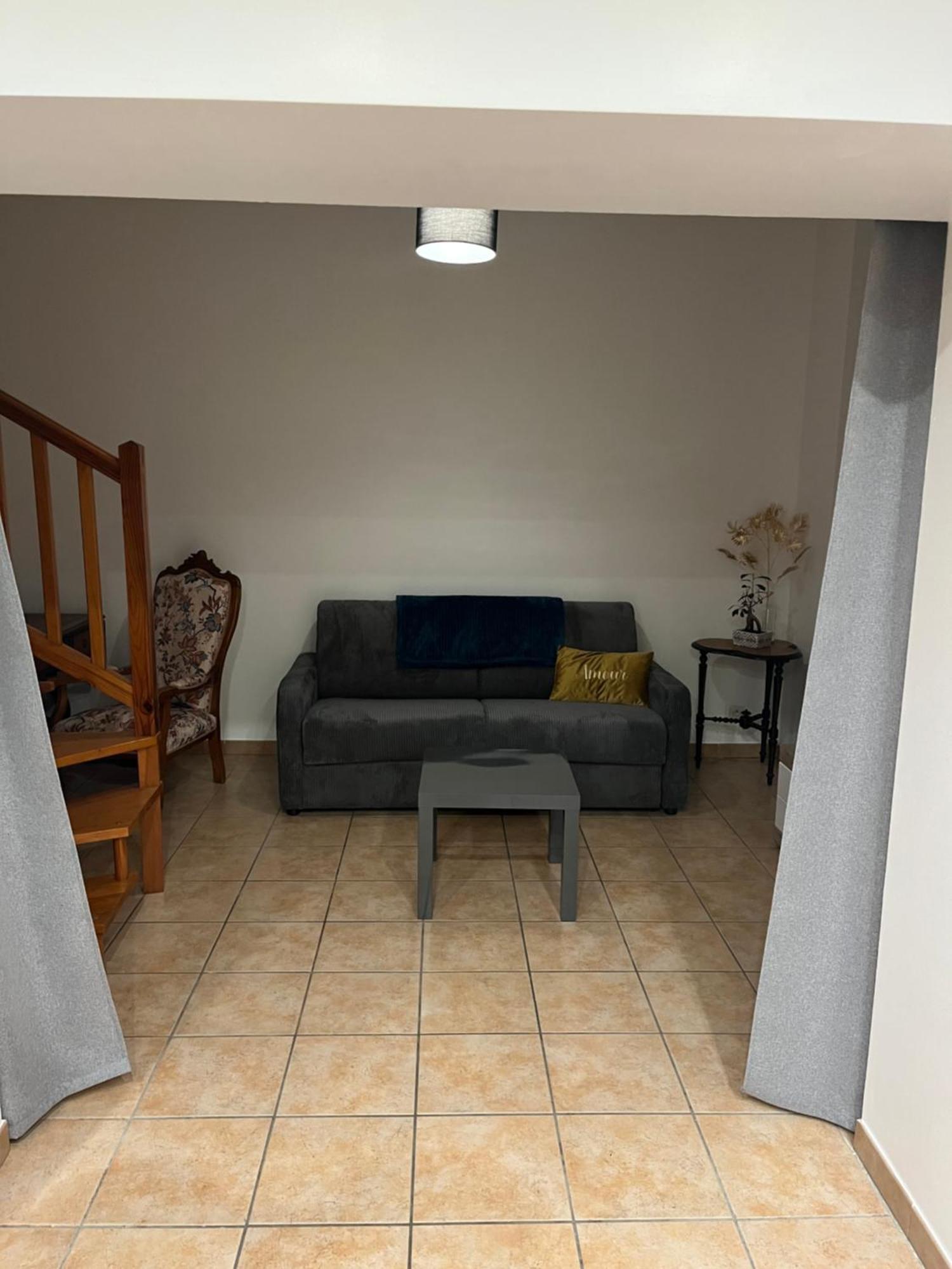 Holiday home Charmante Maison Au Calme *